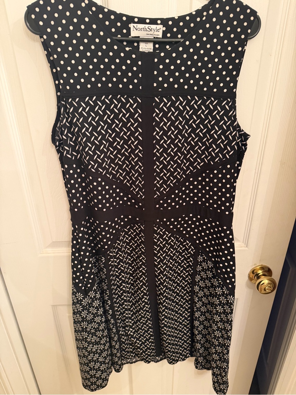 NorthStyle Black and White Mixed-Print Sleeveless Dress